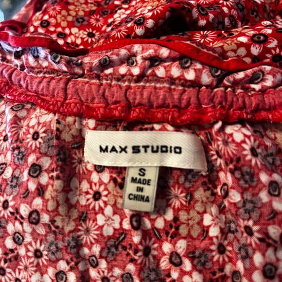 Max Studio red floral prairie dress - Picture 3 of 4